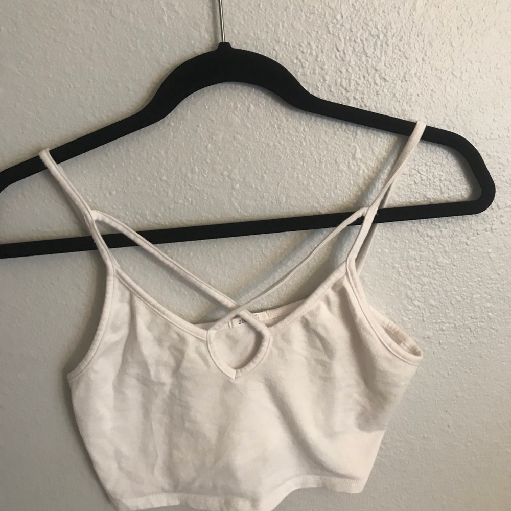 2bella criss cross white tank top